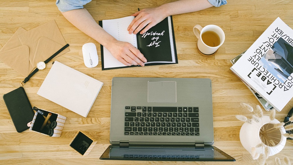 freelancer naik kelas