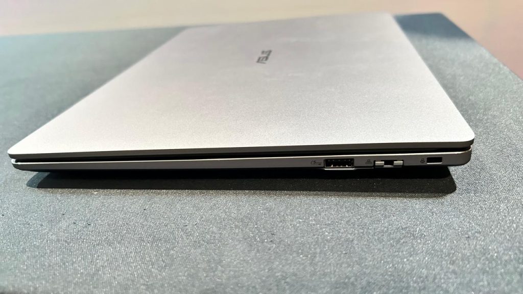 Asus ExpertBook