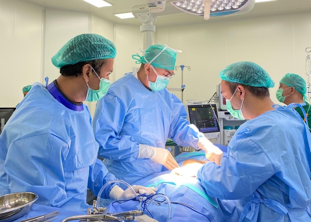 dokter ortopedi